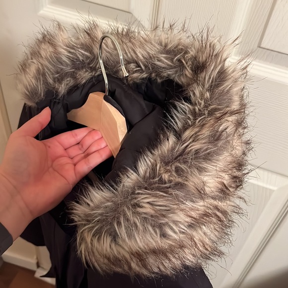 The North Face Parka - Picture 5 of 7